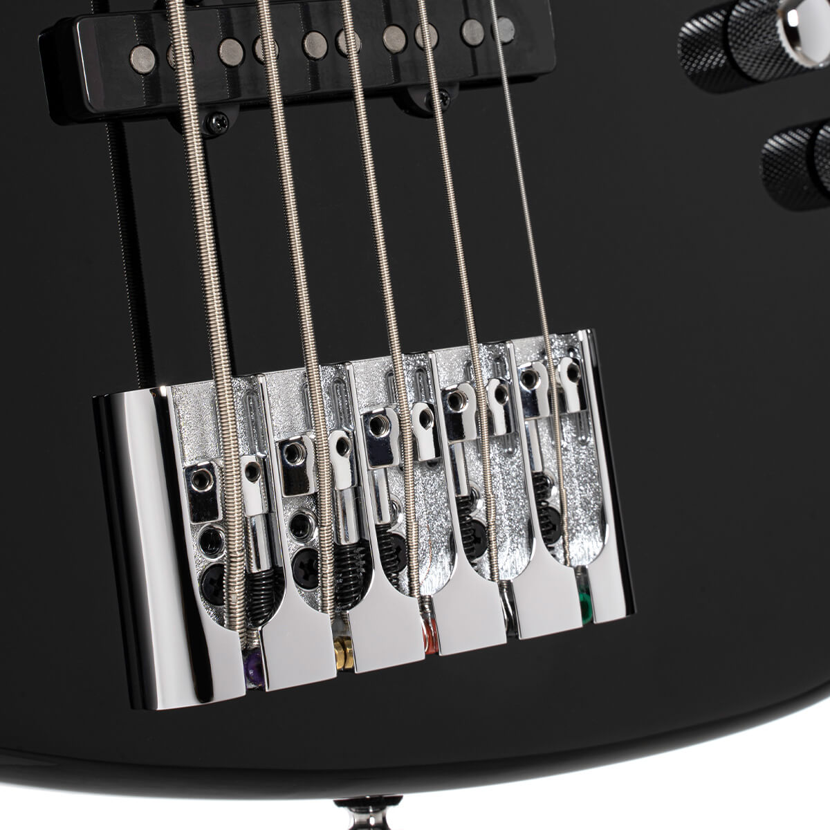Bajo Eléctrico Cort NJS5 BK