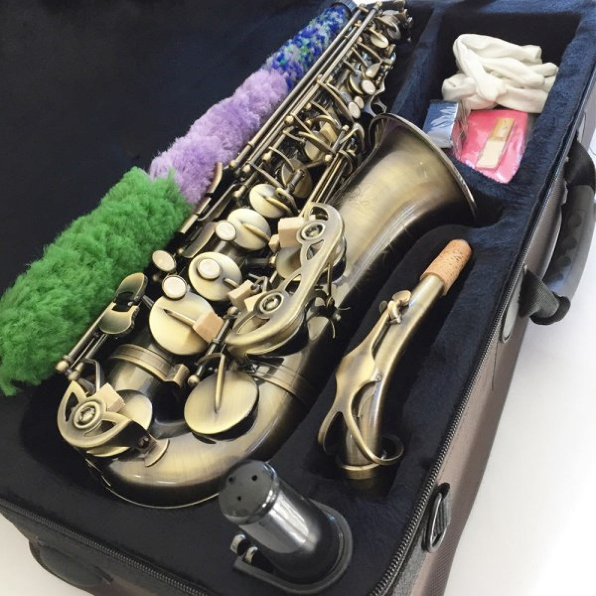 Saxofón Alto Vivaldi Bronce Antiguo YWAS-04