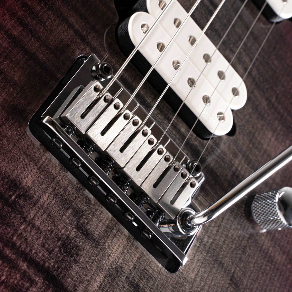 Guitarra Eléctrica Cort X700 DUALITY II LVB